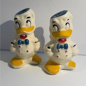 Vintage Disney Donald Duck Salt & Pepper Shakers 1950s